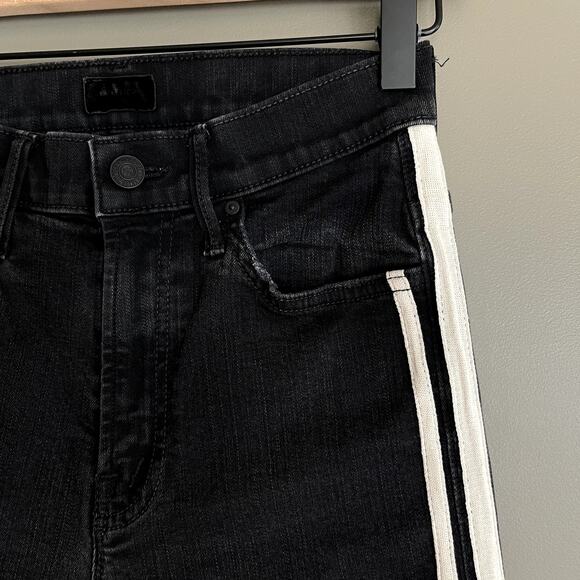 Mother Insider Crop Step Fray Jean in Guilty Racer Stripe Size 25 Black Bootcut - Picture 10 of 16